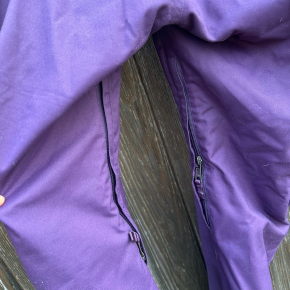 Purple snow pants in EUC - Picture 10 of 10